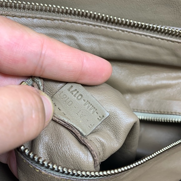 authentic CELINE Beige Tone Luggage Tote Bag - Picture 9 of 12